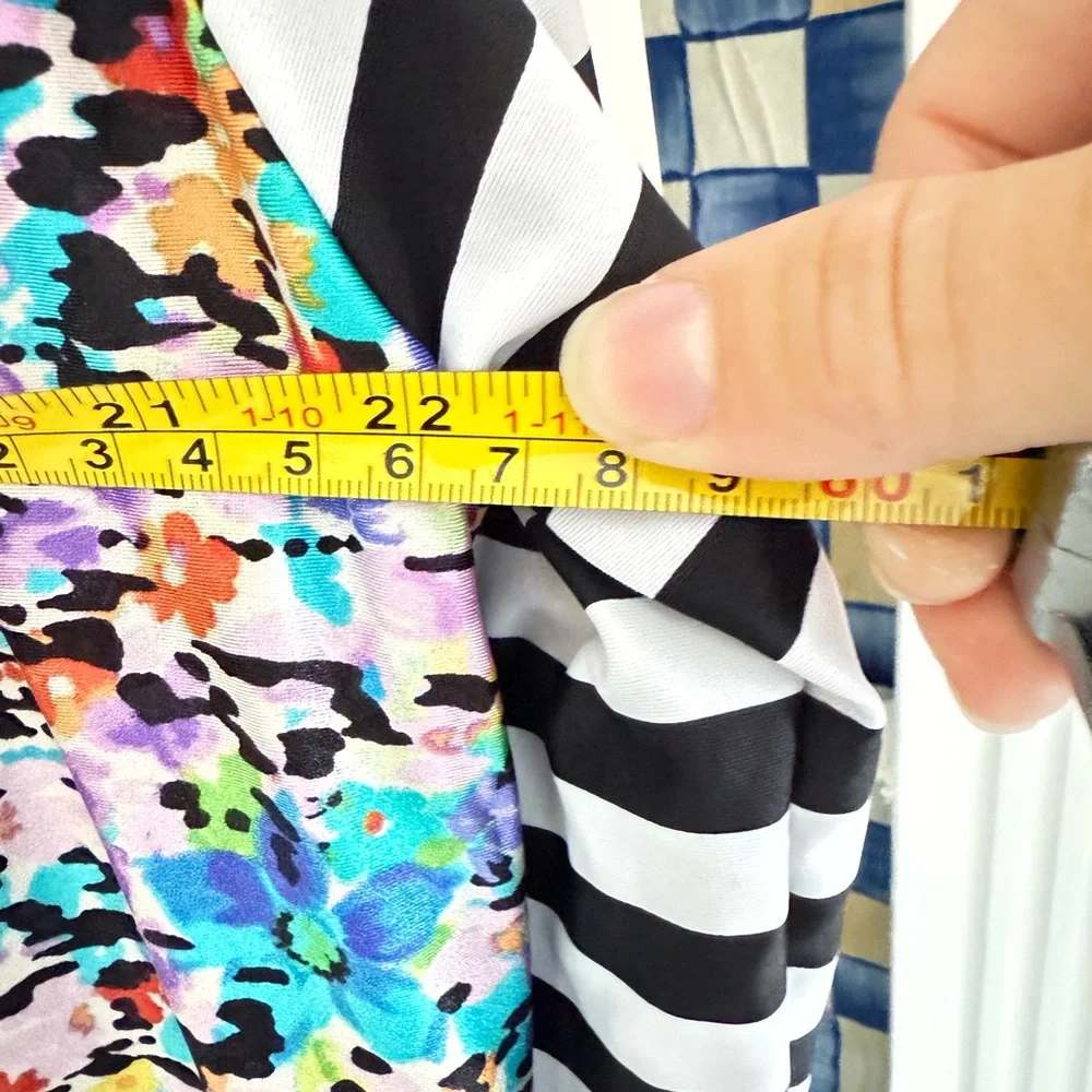 Pins & Needles Modest Swim Dress - Picture 4 of 5